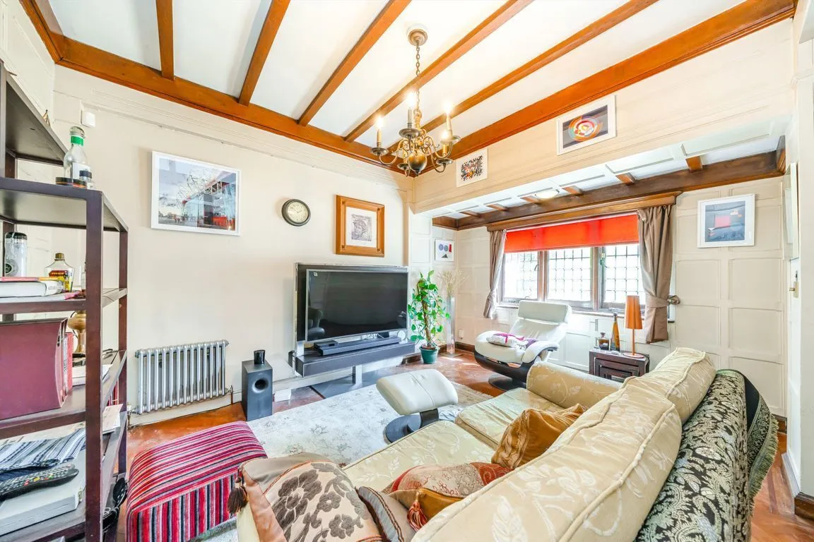 Mayfield Road, Weybridge, KT13, photo 5