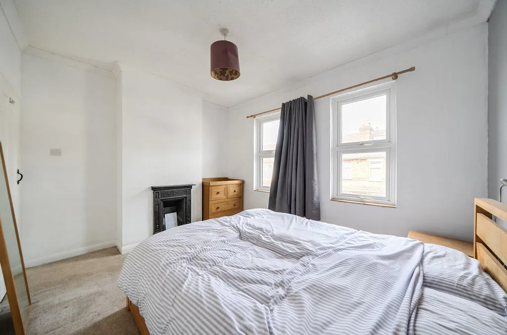 Little Roke Avenue, Kenley CR8 5NP, photo 13