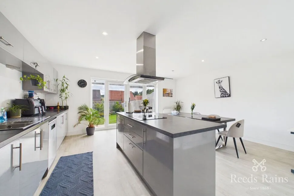 Brook Rise, Morley, West Yorkshire, LS27, photo 4