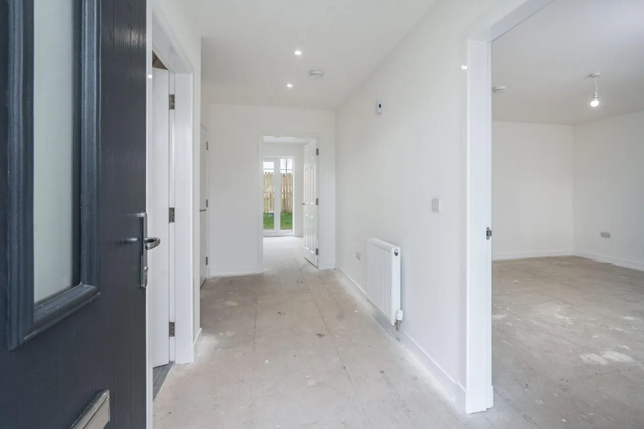 Myrtle Road, Uddingston, G71 5JF, photo 3