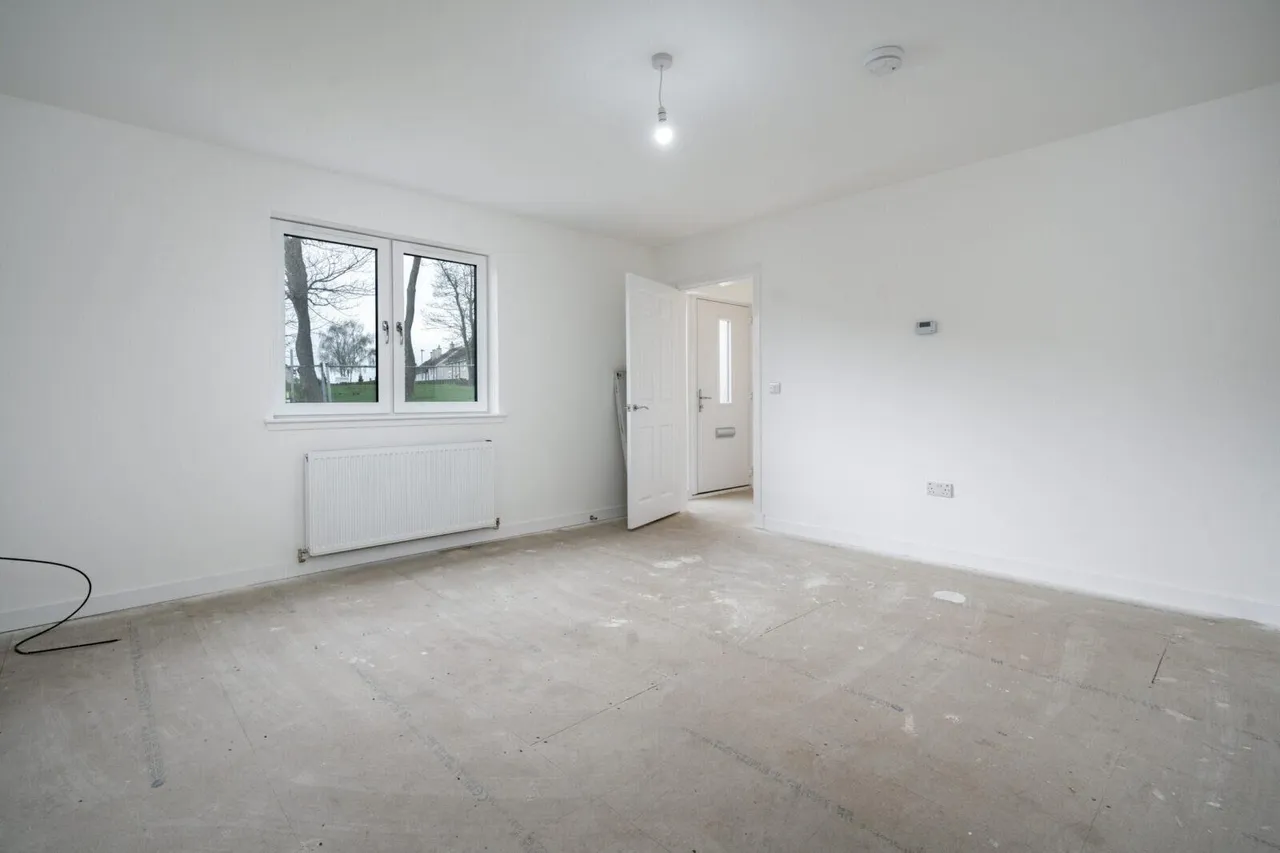 Myrtle Road, Uddingston, G71 5JF, photo 11