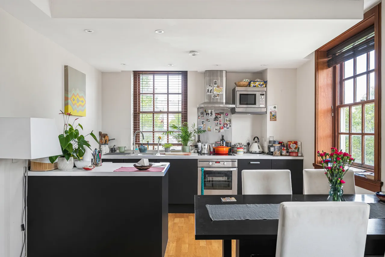 Scott Avenue, London, SW15, photo 12