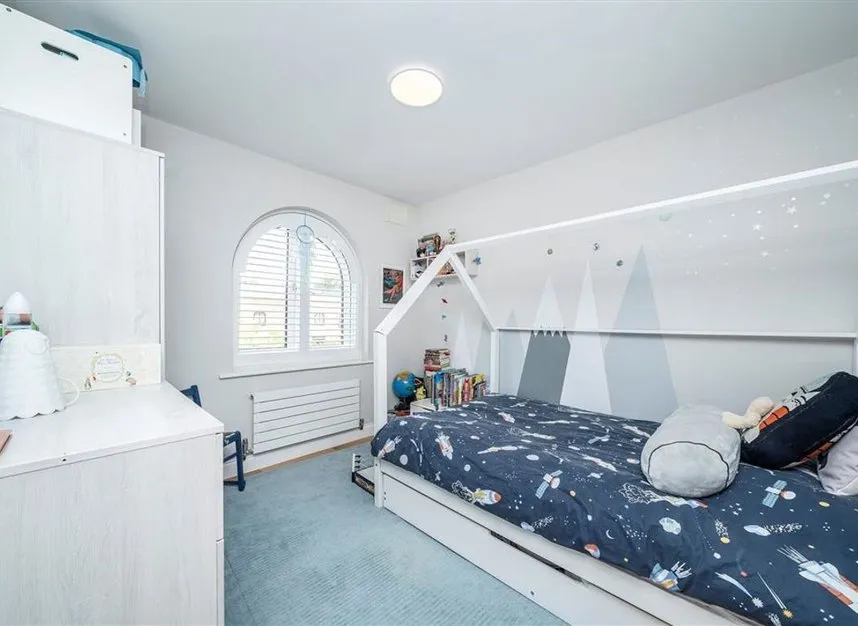 Portland Square, Wapping, E1W, photo 9