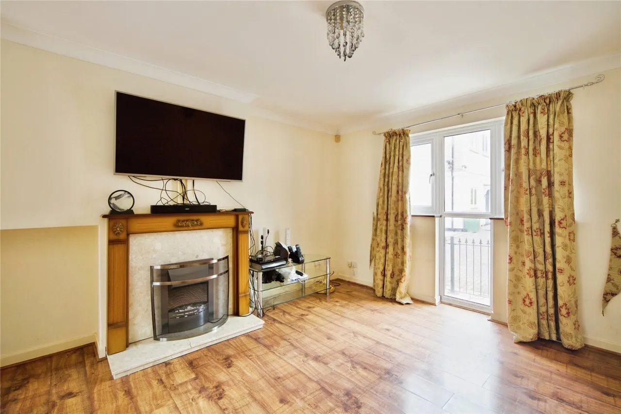Redstart Close, Beckton, London, E6, photo 7