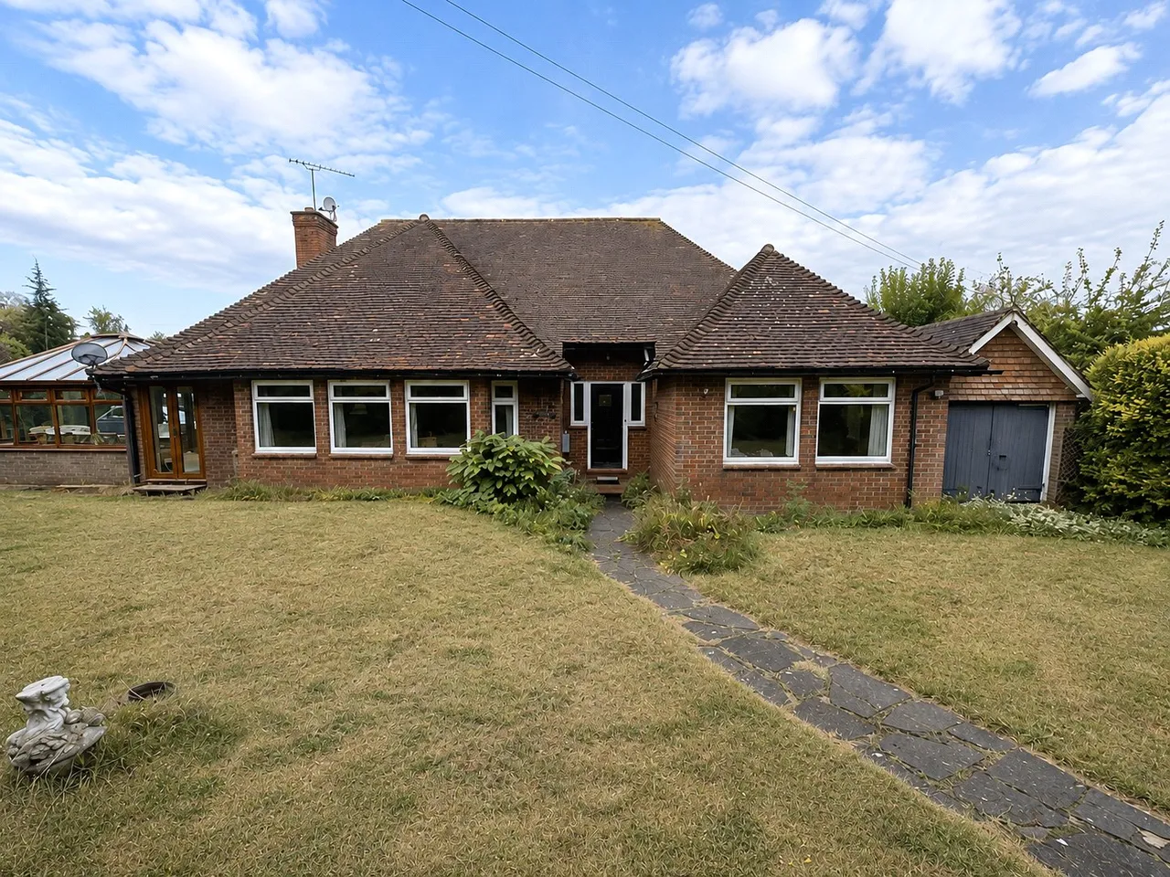 York Crescent, Aldershot, Hampshire, GU11 3JN, photo 12