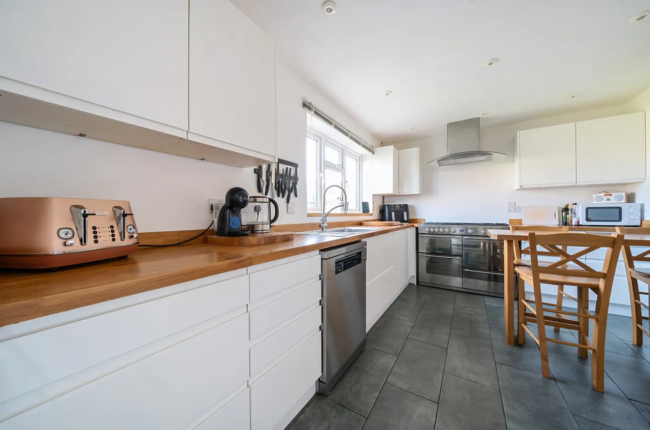 Lower Church Road, Fareham, PO14, photo 3
