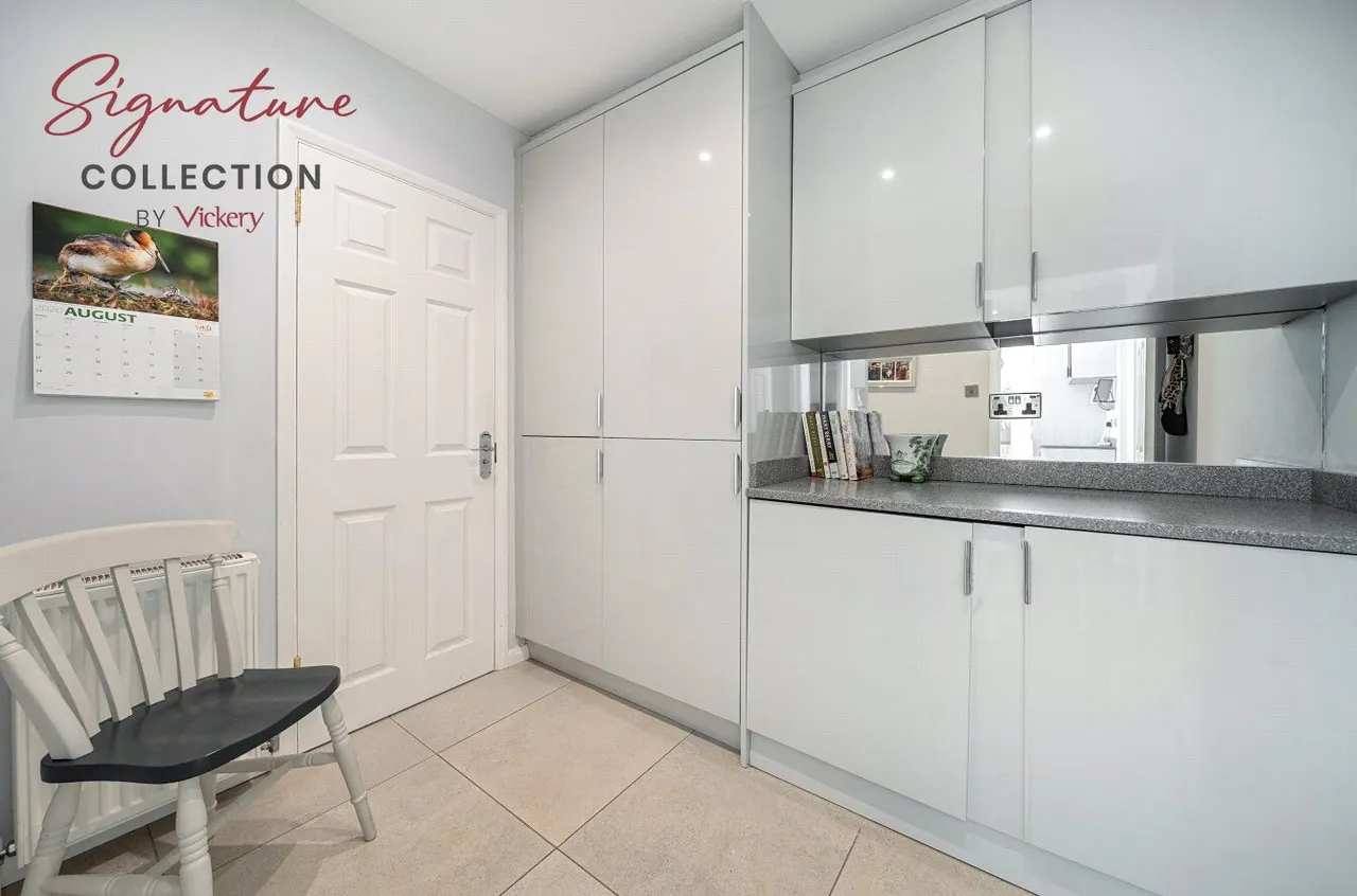 Robin Hill Drive, Camberley, Surrey, GU15 1EG, photo 11