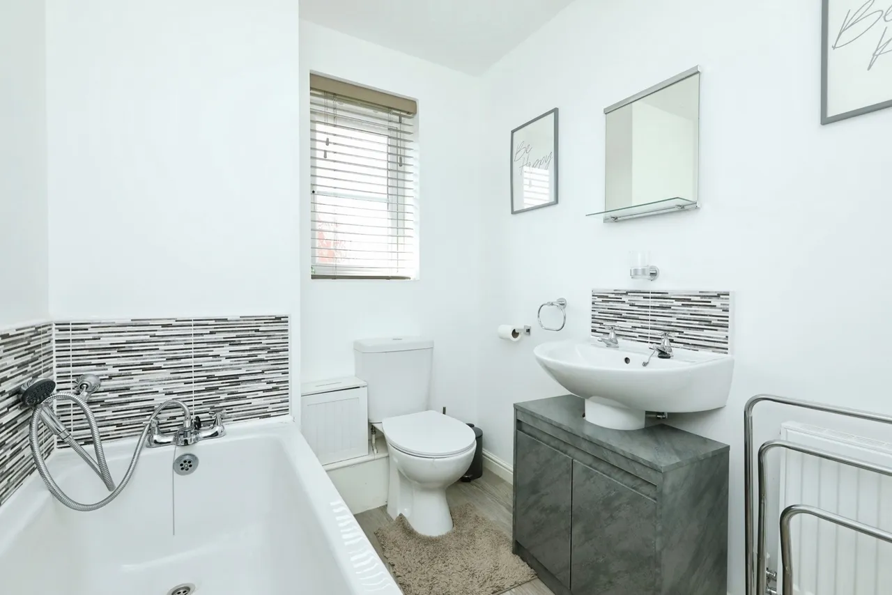 Dalton Lane, ROTHERHAM, South Yorkshire, S65, photo 11