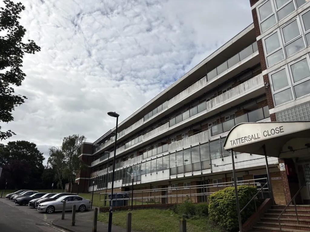 1 bed property for sale — Tattersall Close - Eltham - London - SE9