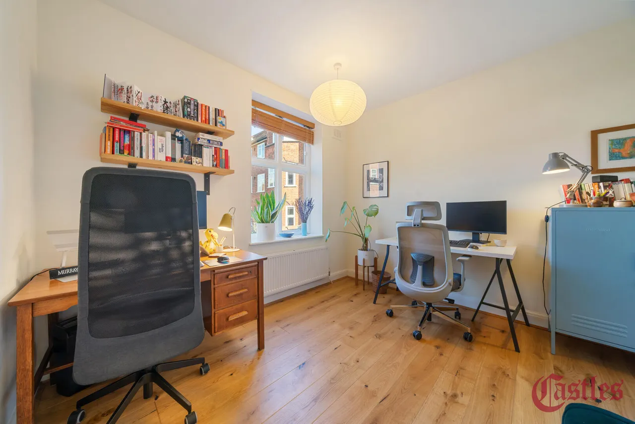 Haslemere Road, N8, photo 7