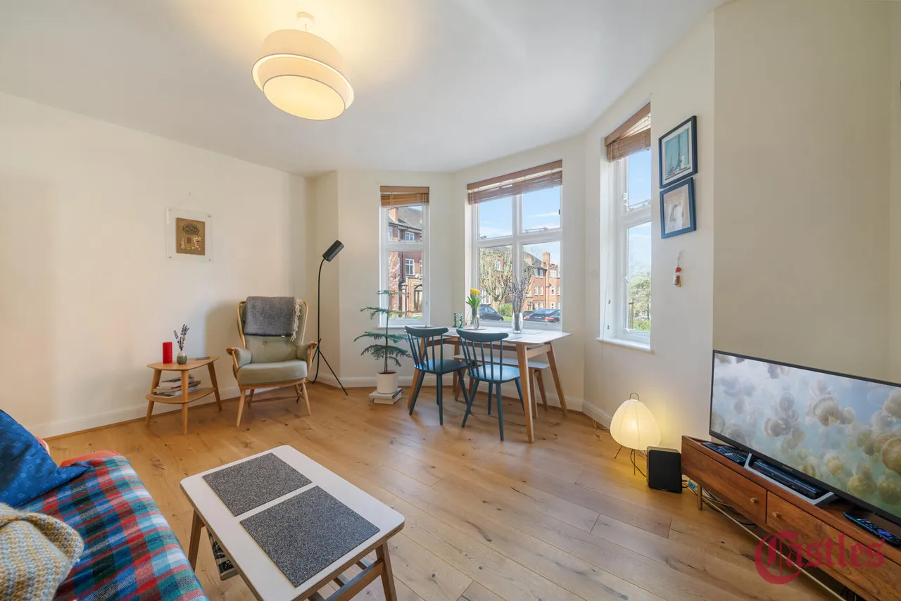 Haslemere Road, N8, photo 13