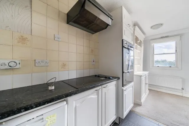St. Johns Wood Road, London, NW8, photo 9