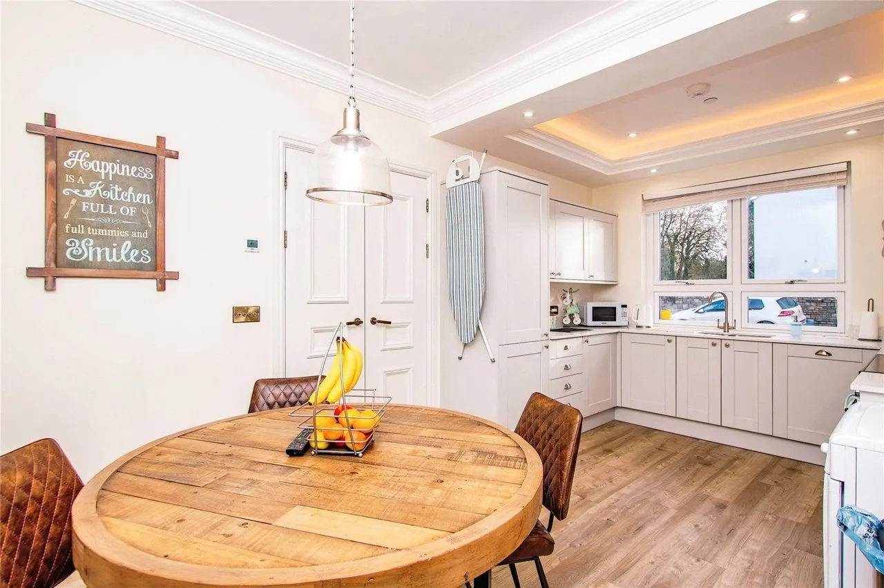 Parc Y Neuadd, Carmarthen, SA31, photo 3