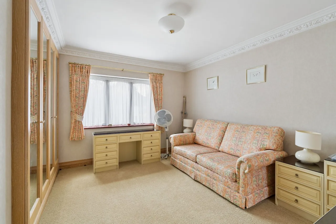 Aldenham Avenue, Radlett, WD7, photo 18