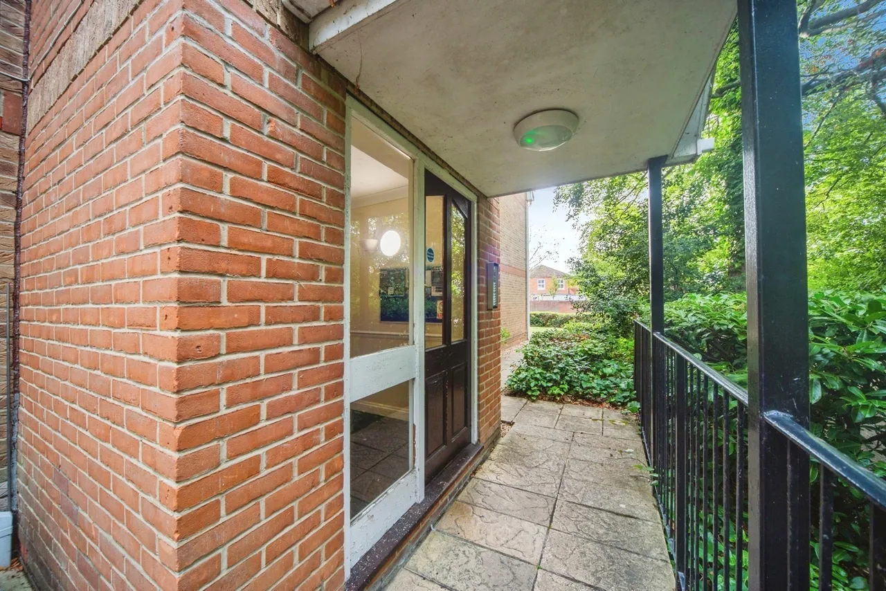 Winchester Road, Southampton, SO16, photo 12