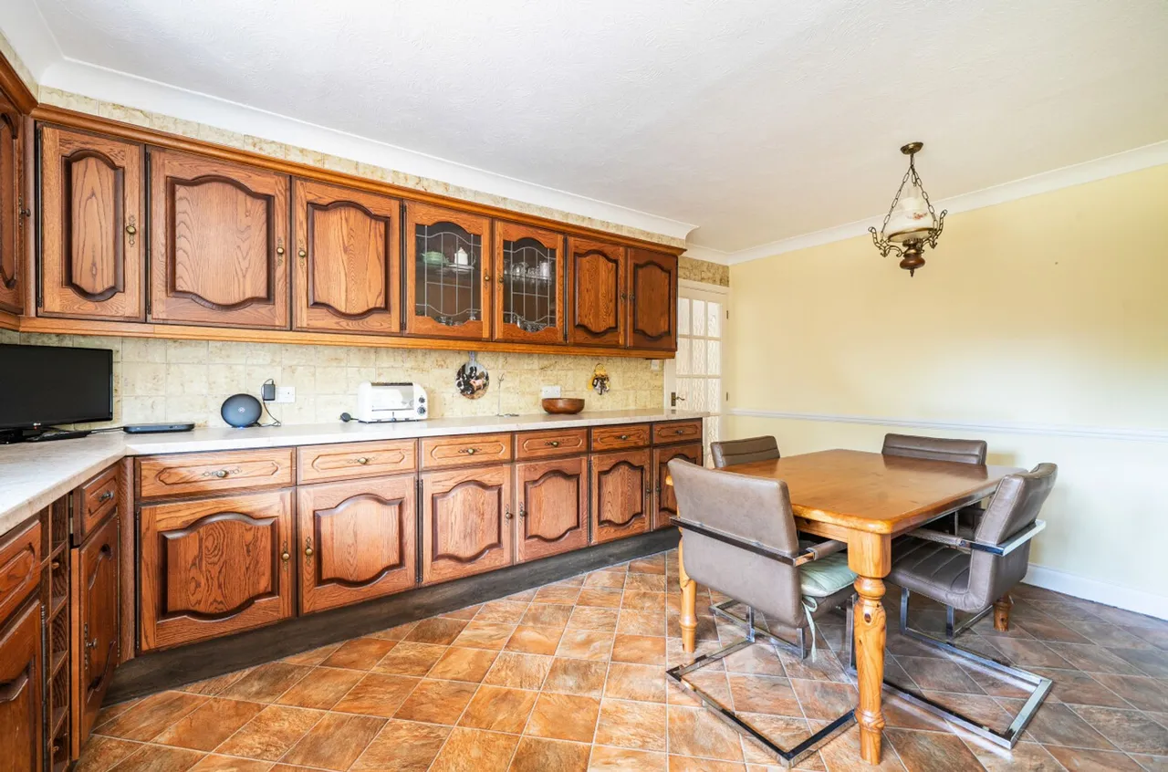 Roundle Avenue, Felpham, PO22, photo 8