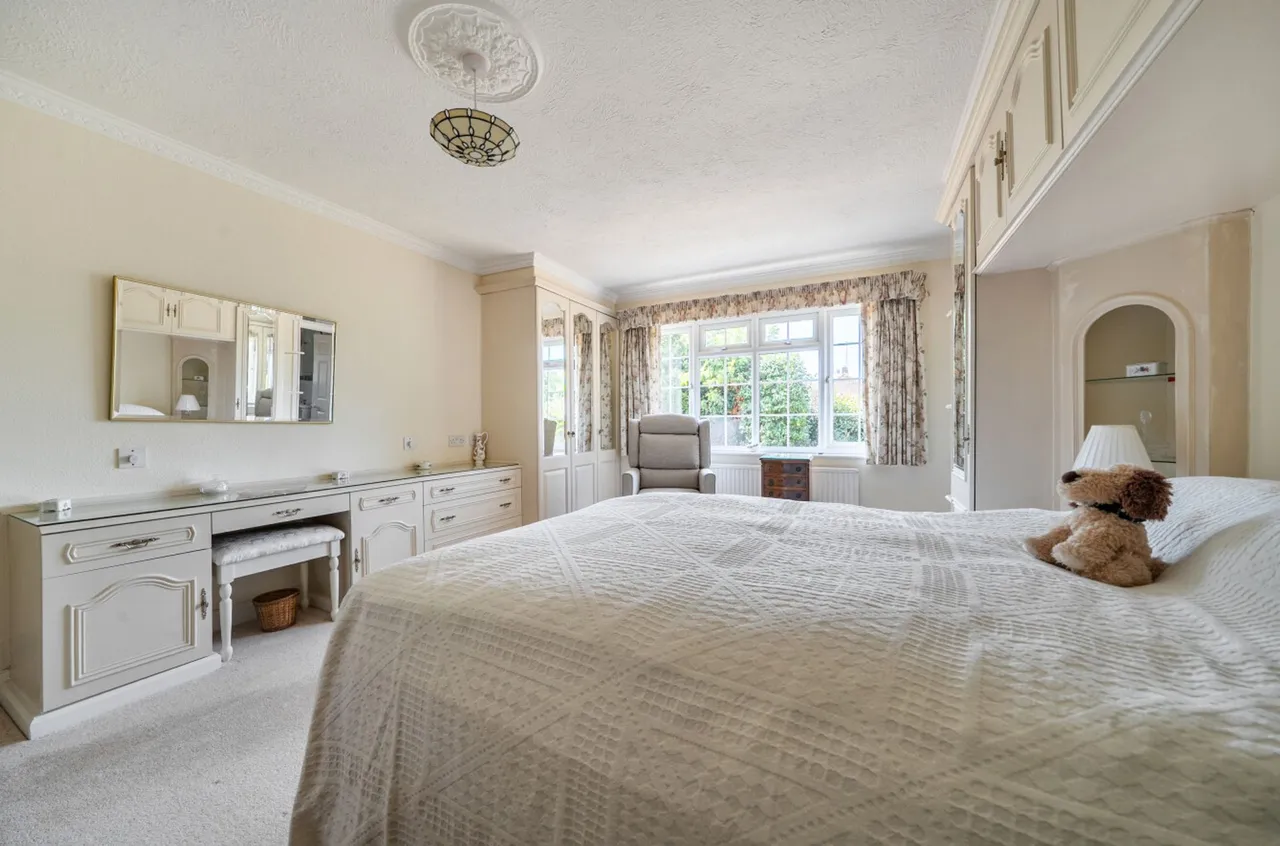 Roundle Avenue, Felpham, PO22, photo 15