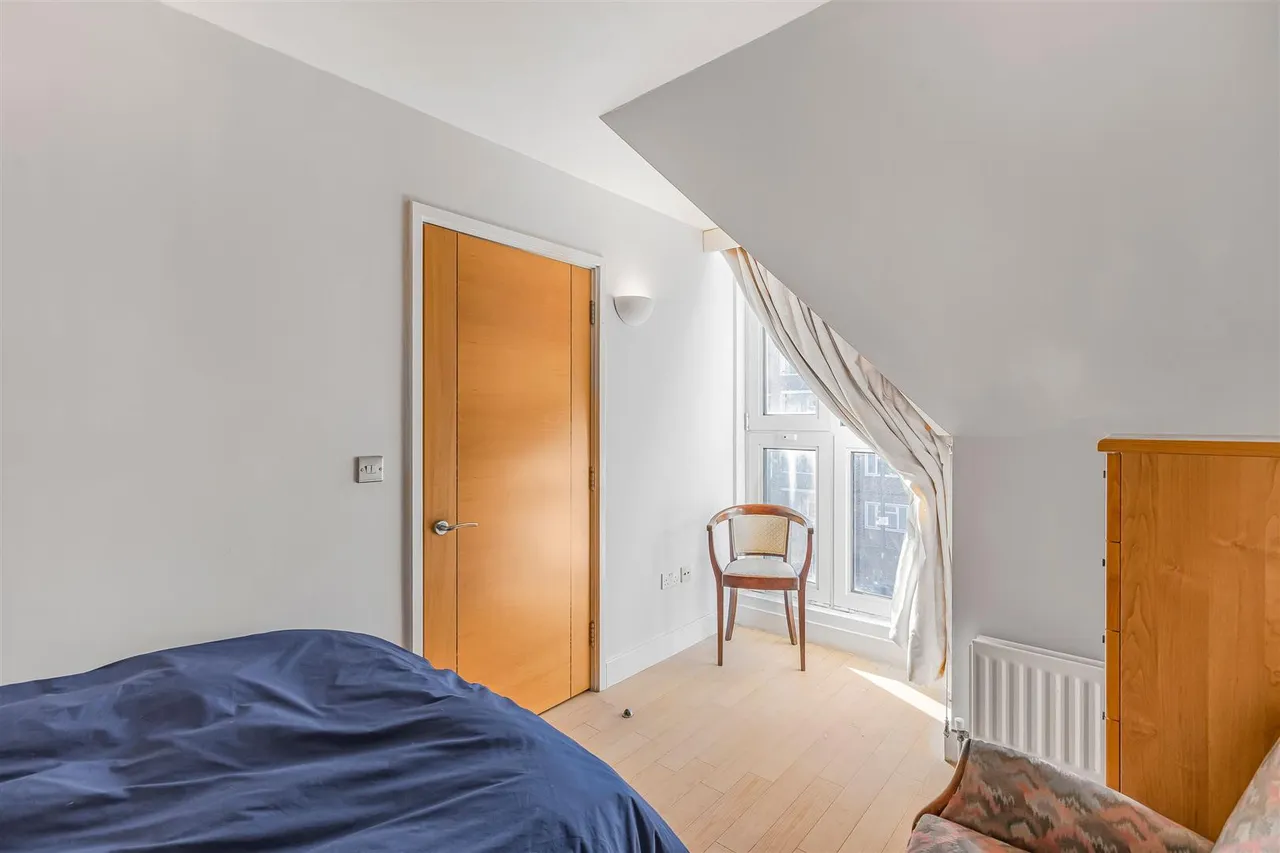 Mortlake High Street, Mortlake, SW14, photo 7