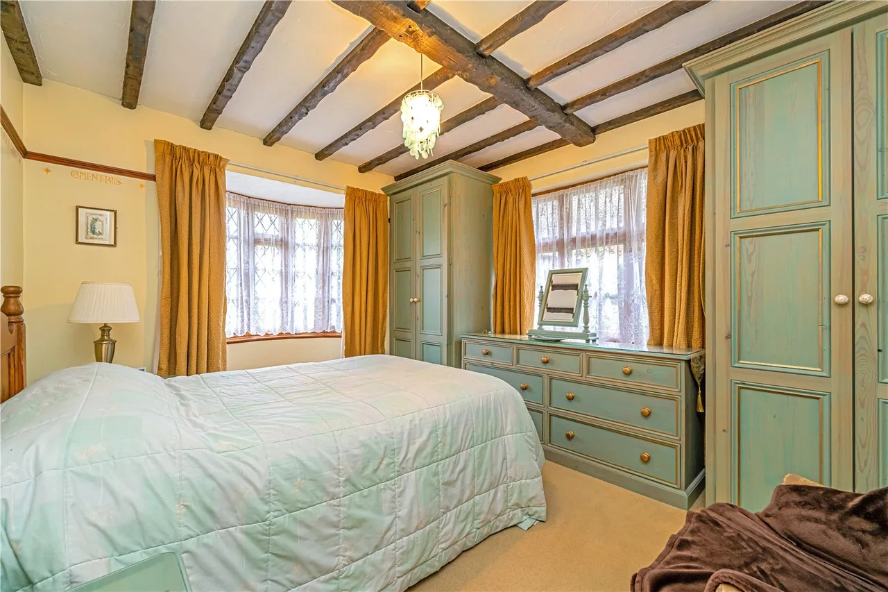 Gloucester Road, Hampton, TW12 2UH, photo 5