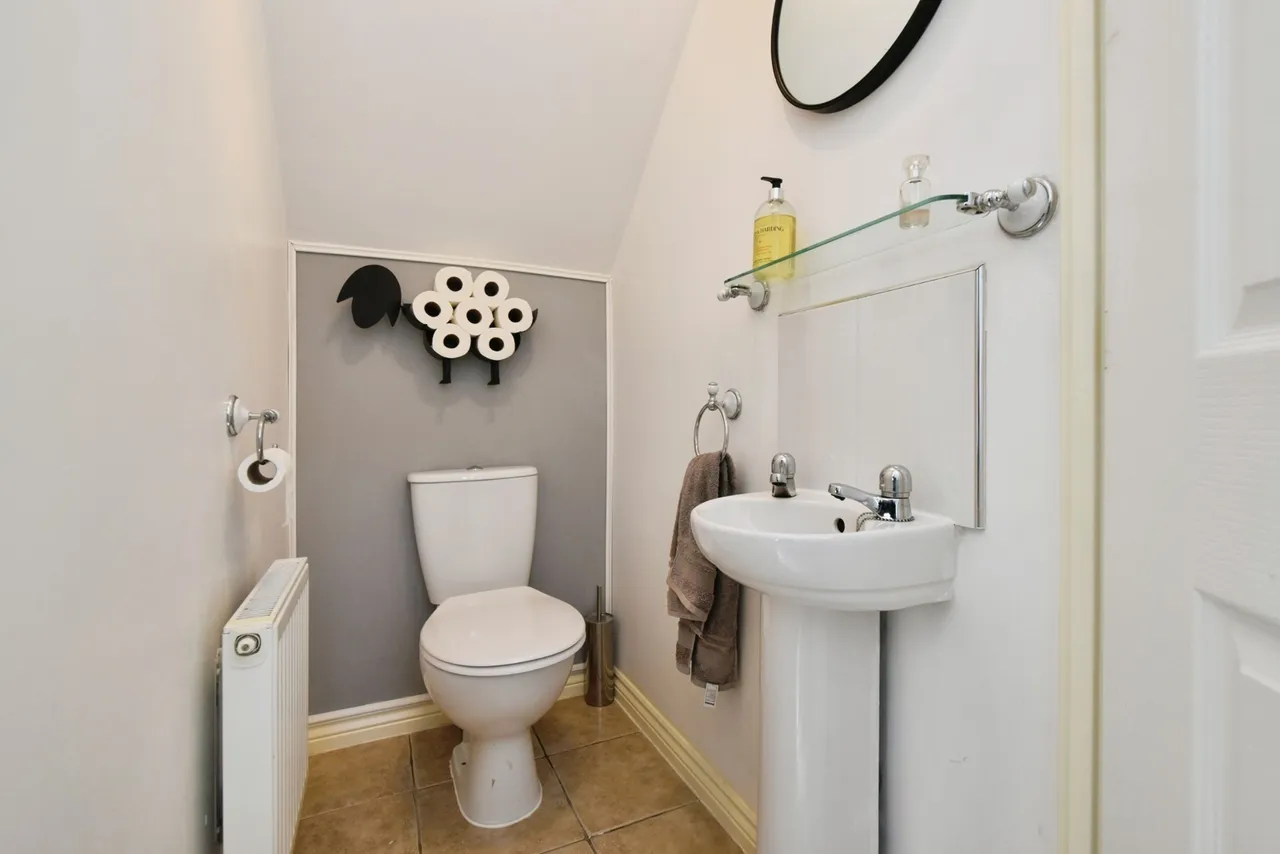 Ffordd Y Glowyr, Godrergraig, SA9, photo 9