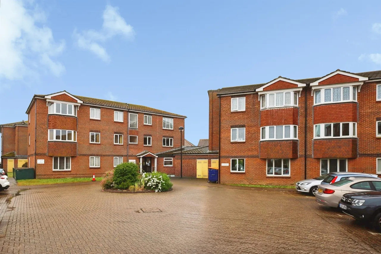 Wannock Road, Eastbourne, photo 10
