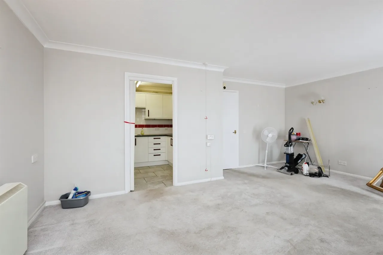 Wannock Road, Eastbourne, photo 4