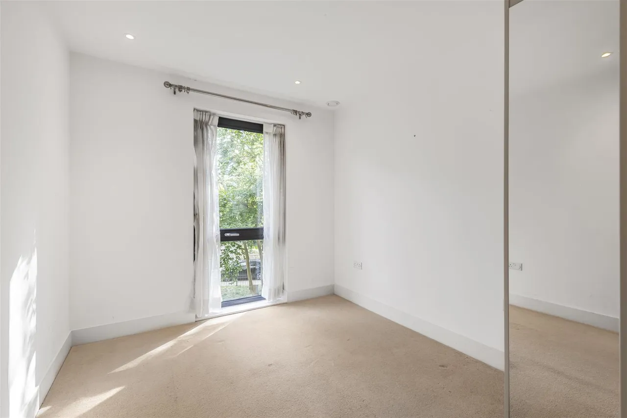 Pipit Drive, Putney, SW15, photo 8