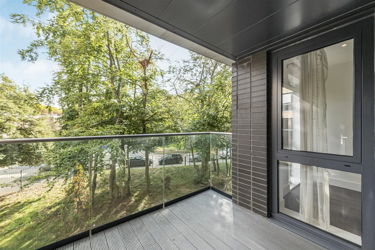 Pipit Drive, Putney, SW15, photo 6