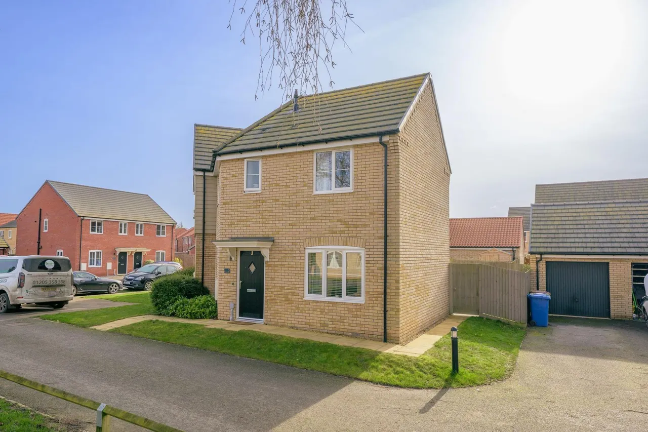 Willow Gardens, Kirton, PE20, photo 25
