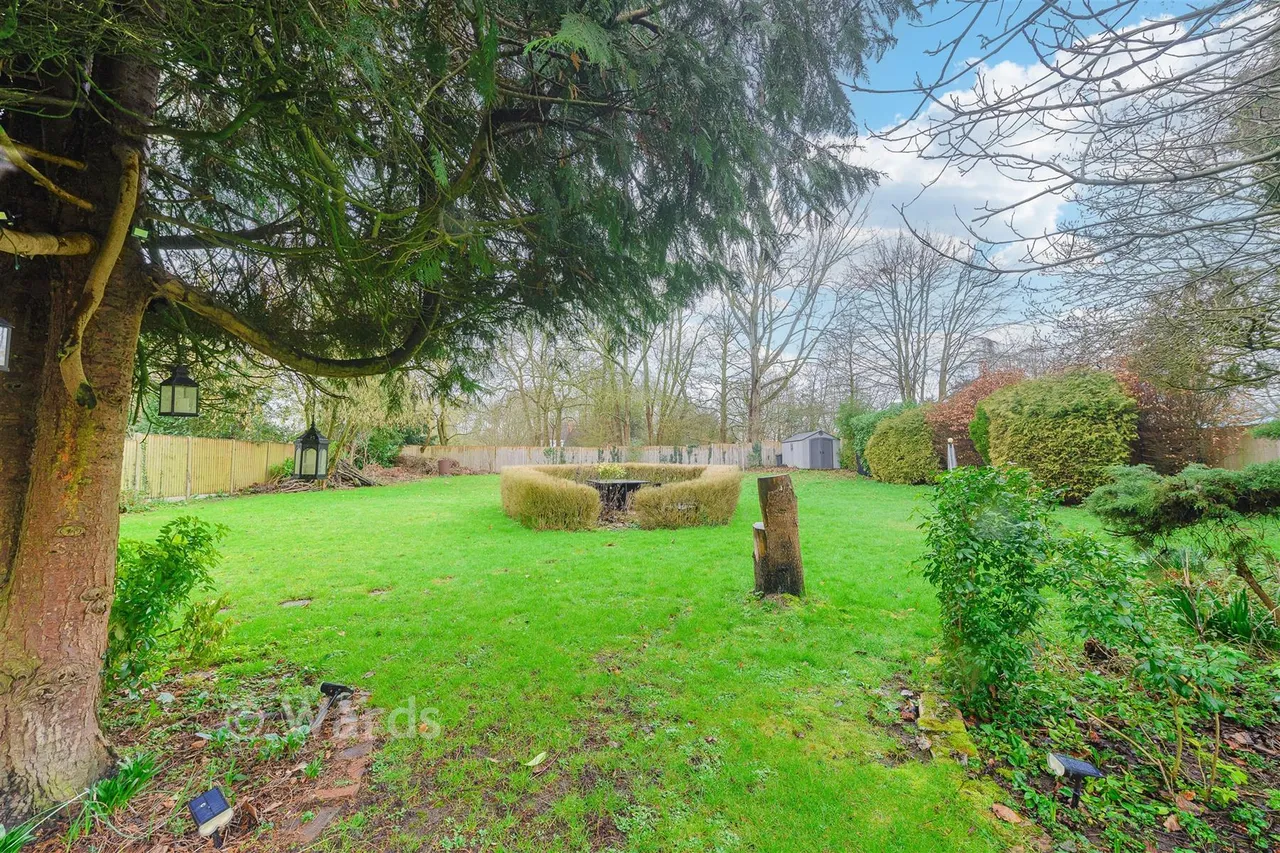 Taylors Lane, Trottiscliffe, ME19, photo 12
