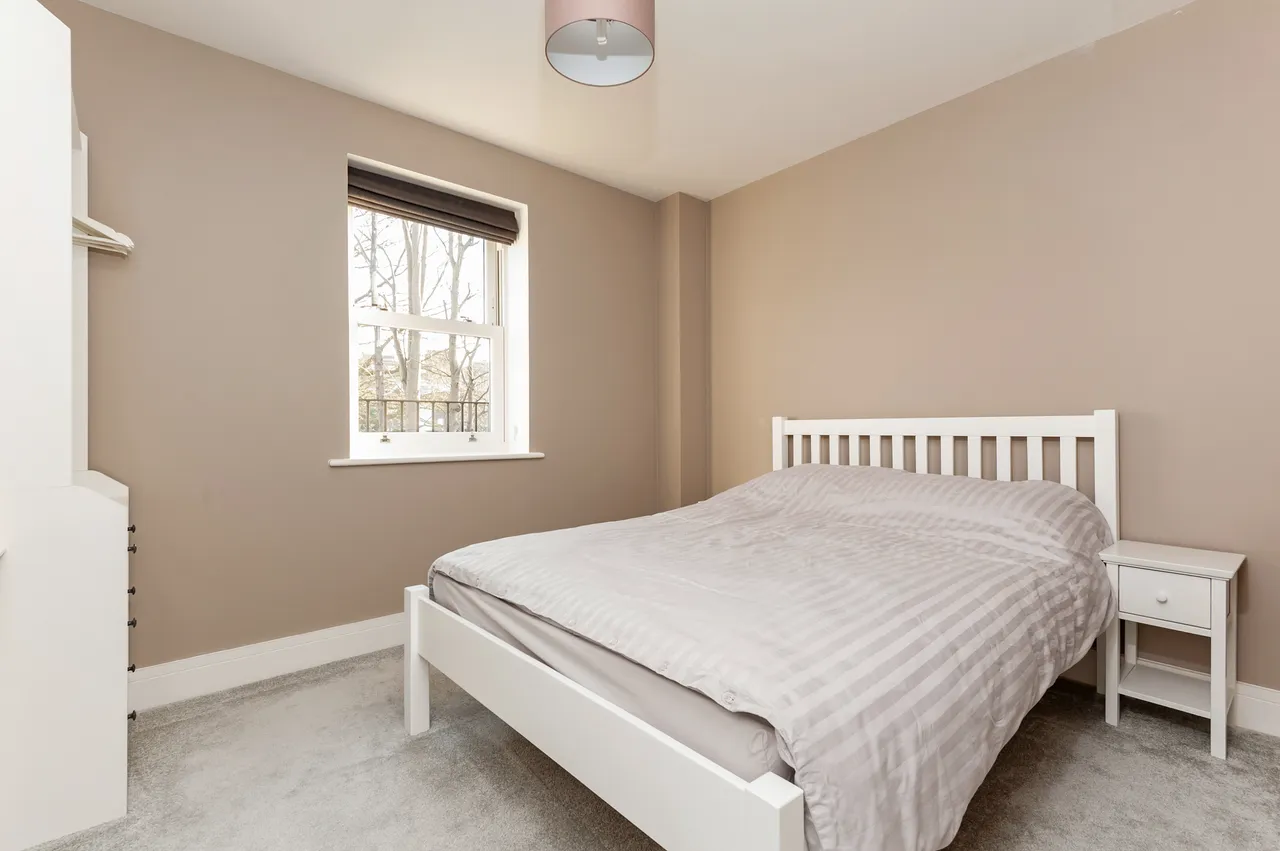 Emerald Square, London, SW15, photo 10