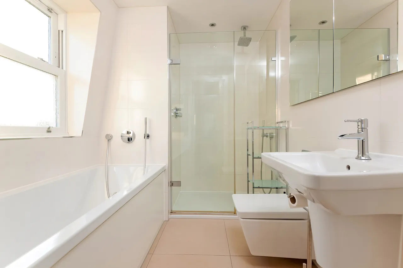 Emerald Square, London, SW15, photo 12