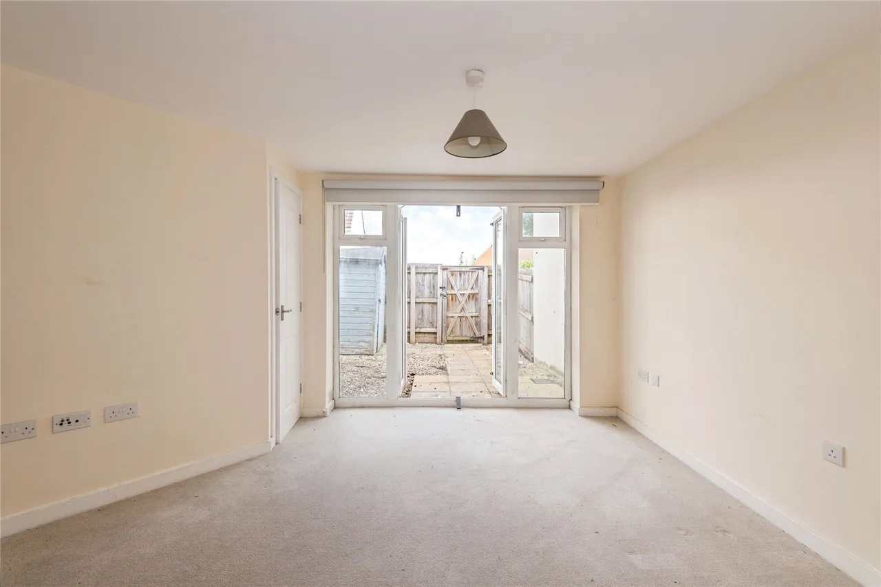 Cambridge Way, Cullompton, EX15, photo 5