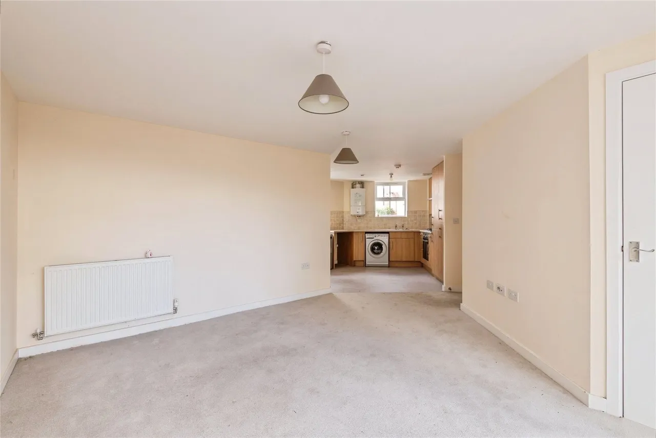 Cambridge Way, Cullompton, EX15, photo 2