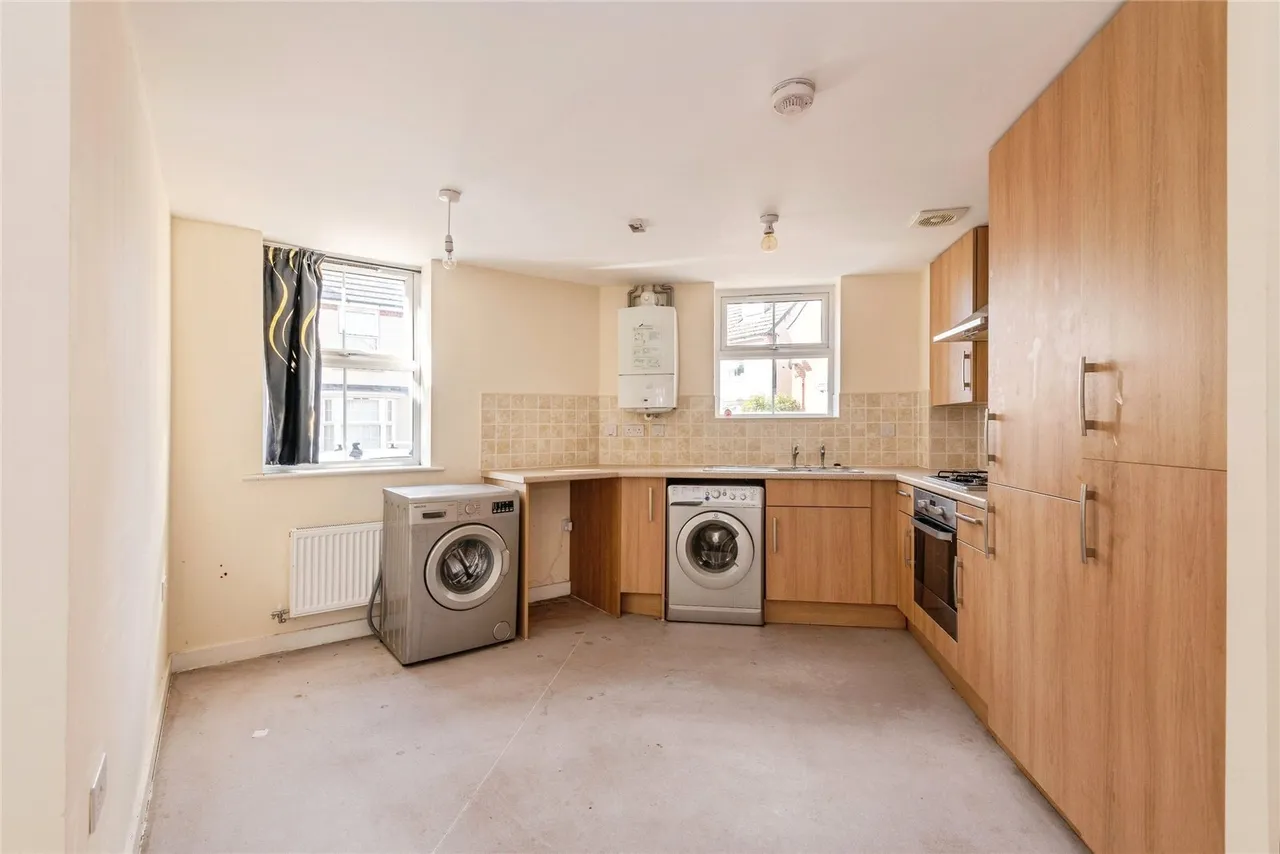Cambridge Way, Cullompton, EX15, photo 4