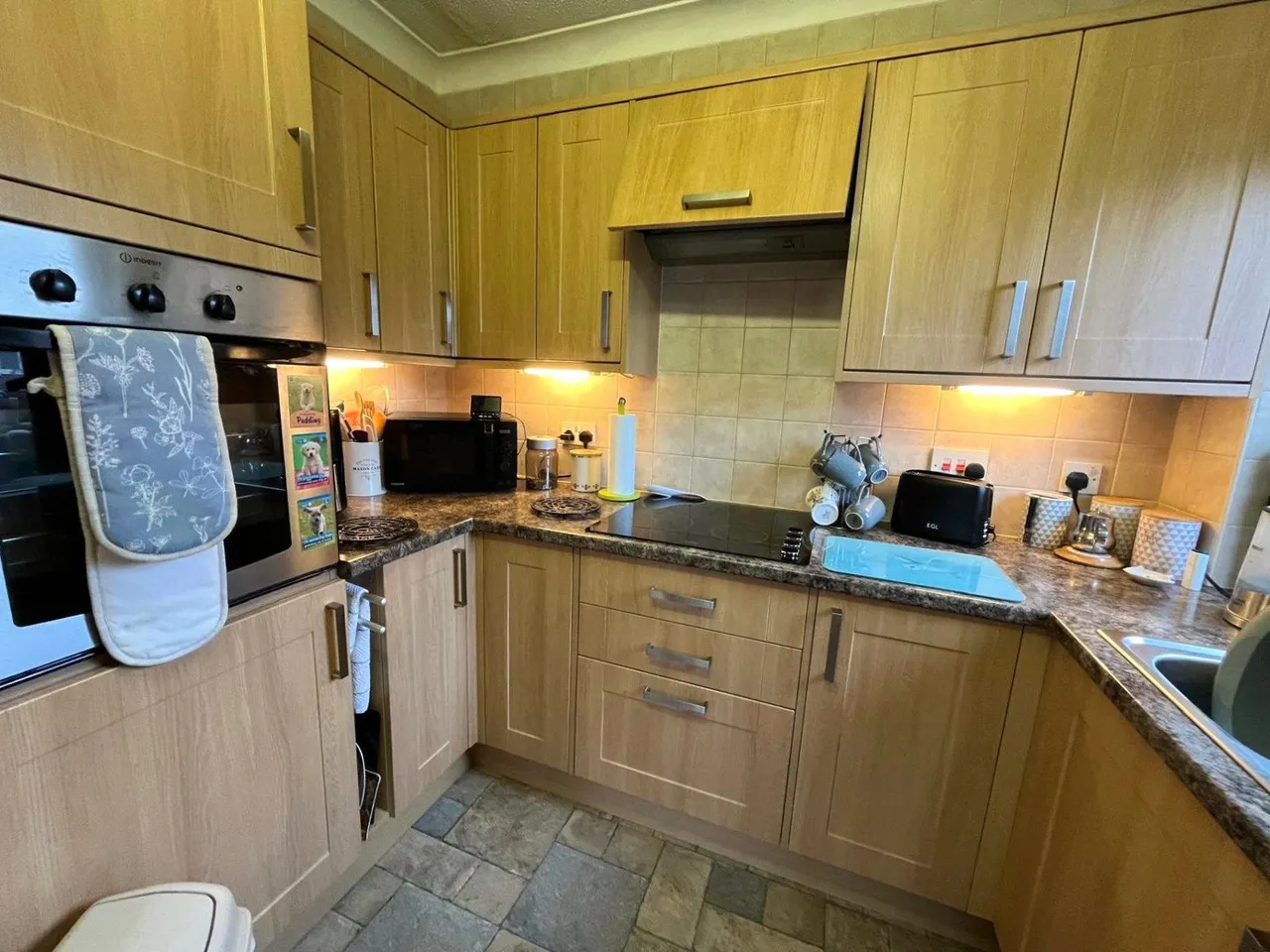 Arden Court, Northallerton, North Yorkshire, England, DL6 1EW, photo 5