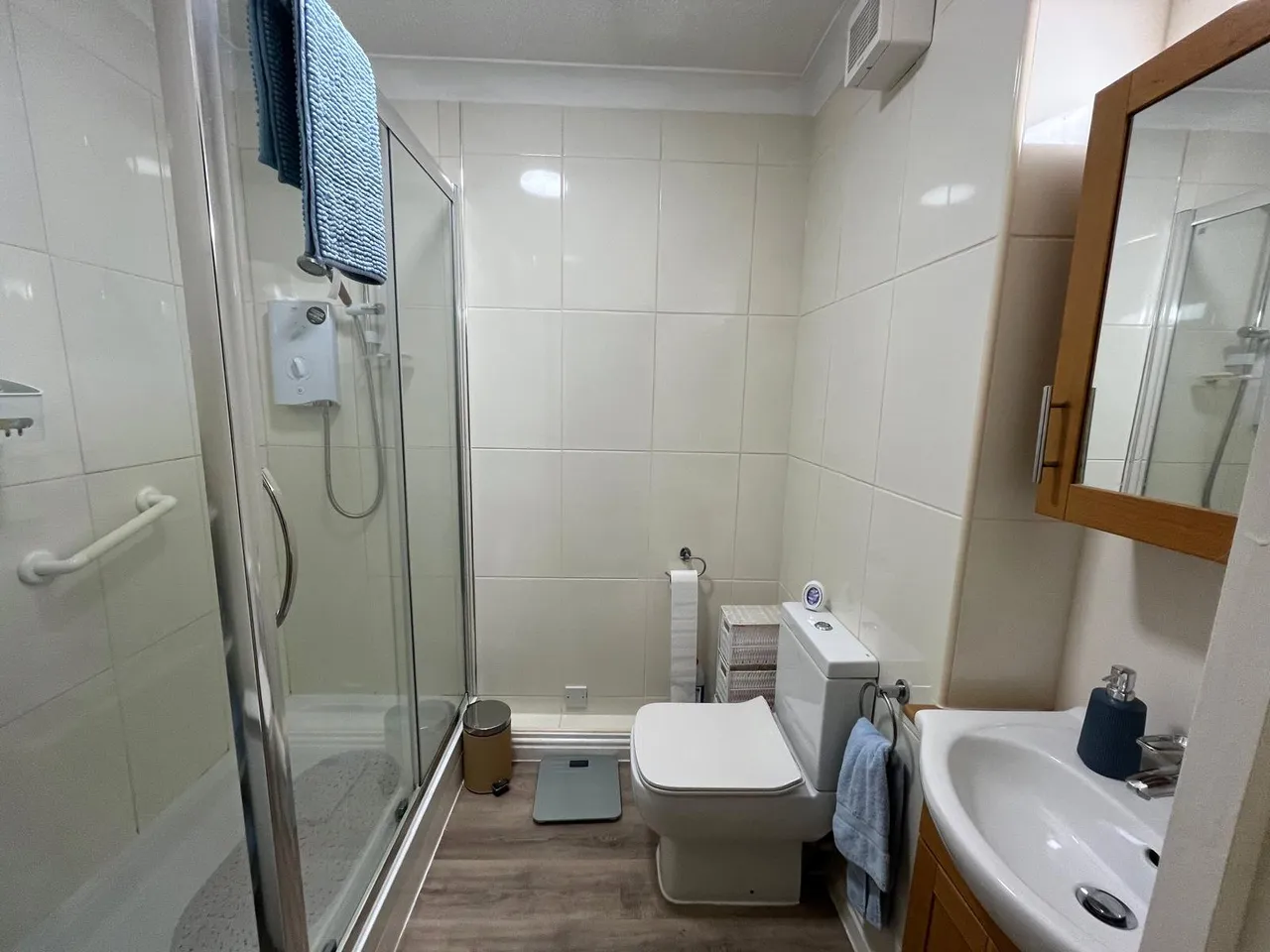 Arden Court, Northallerton, North Yorkshire, England, DL6 1EW, photo 9