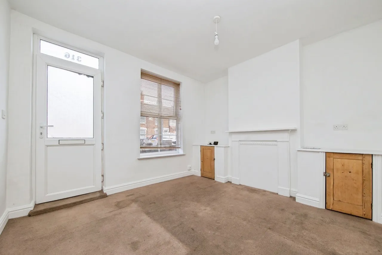 Cauldwell Hall Road, Ipswich, Suffolk, IP4, photo 3