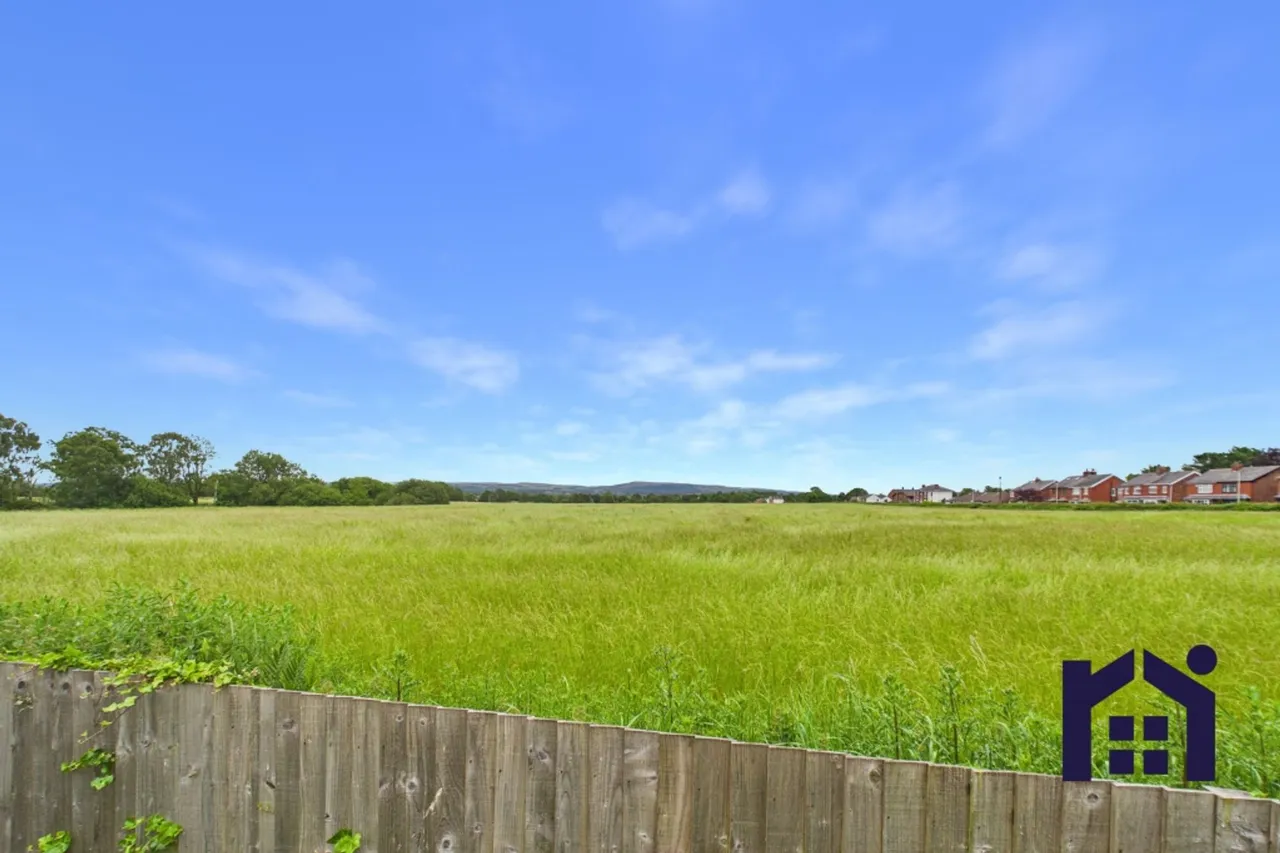 Rivington Place, Coppull, Chorley, PR7 5DY, photo 4