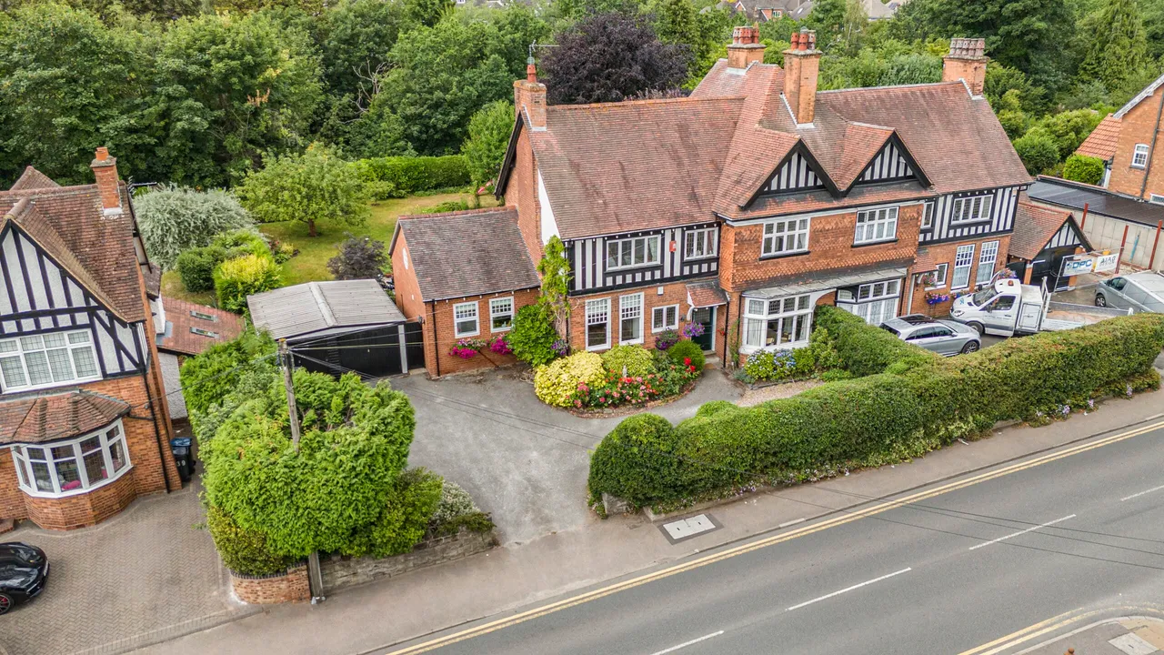 Lichfield Road, Sutton Coldfield, Sutton Coldfield, B74 2XD, photo 34