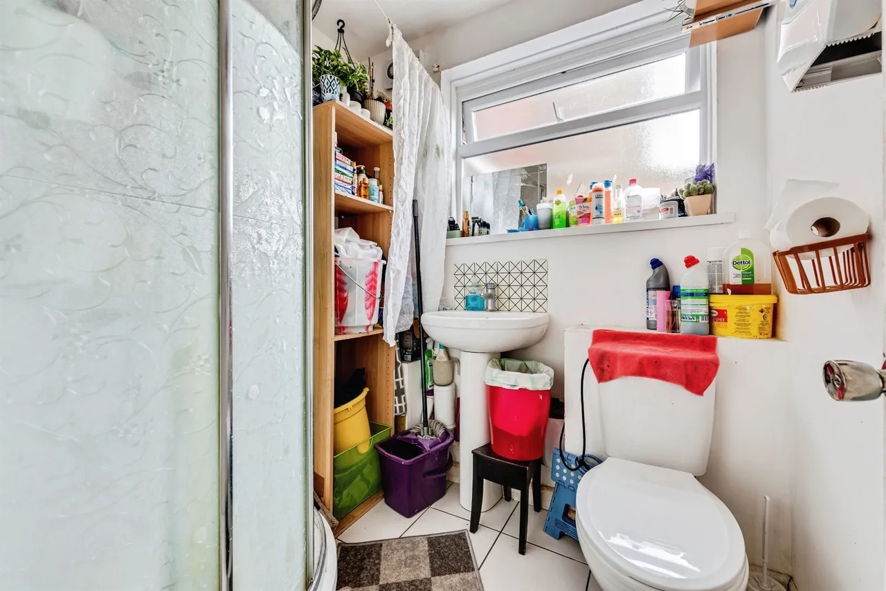 Kingswood Avenue, Swindon, SN3, photo 6