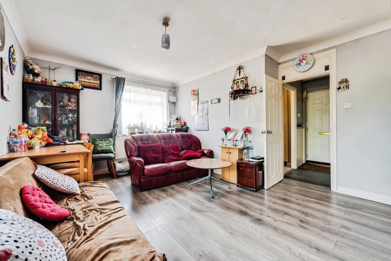 Kingswood Avenue, Swindon, SN3, photo 4