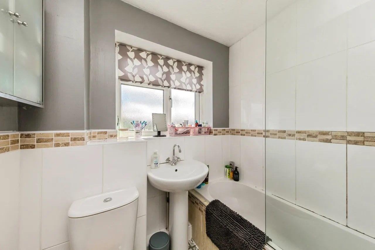 Randle Bennett Close, Sandbach, Cheshire, CW11, photo 4