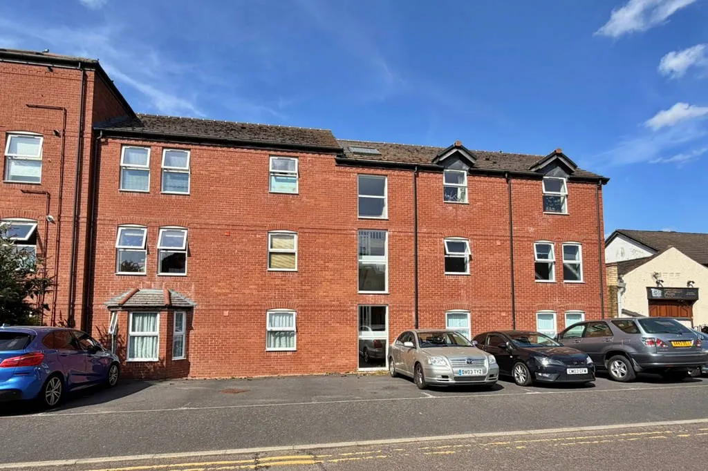 2 bed flat to rent — Old Works Court, Little Pennington Street, Rugby, Warwickshire, CV21 2BA