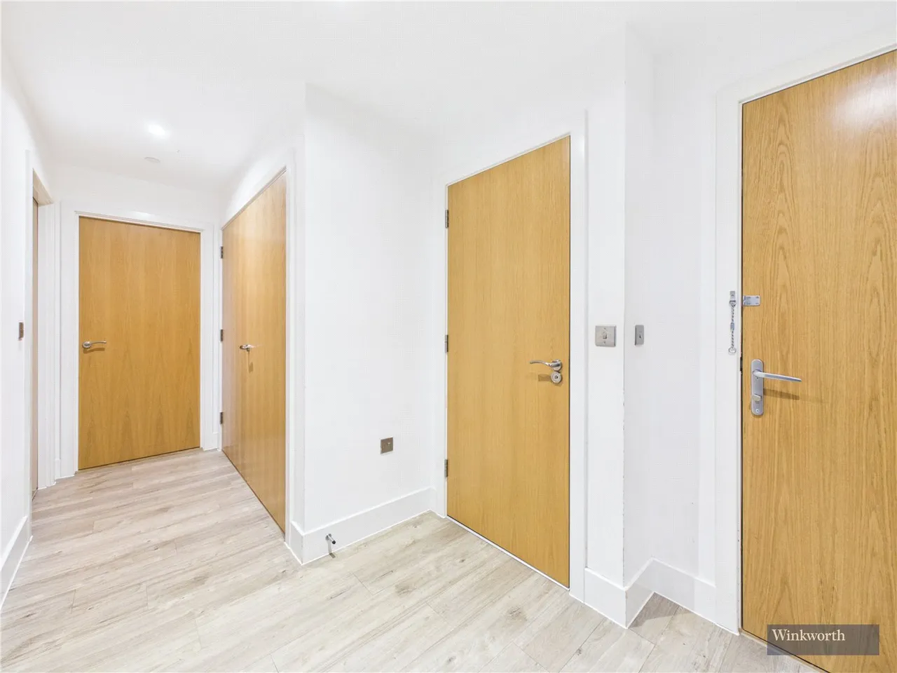 Lyon Road, Harrow, HA1, photo 5