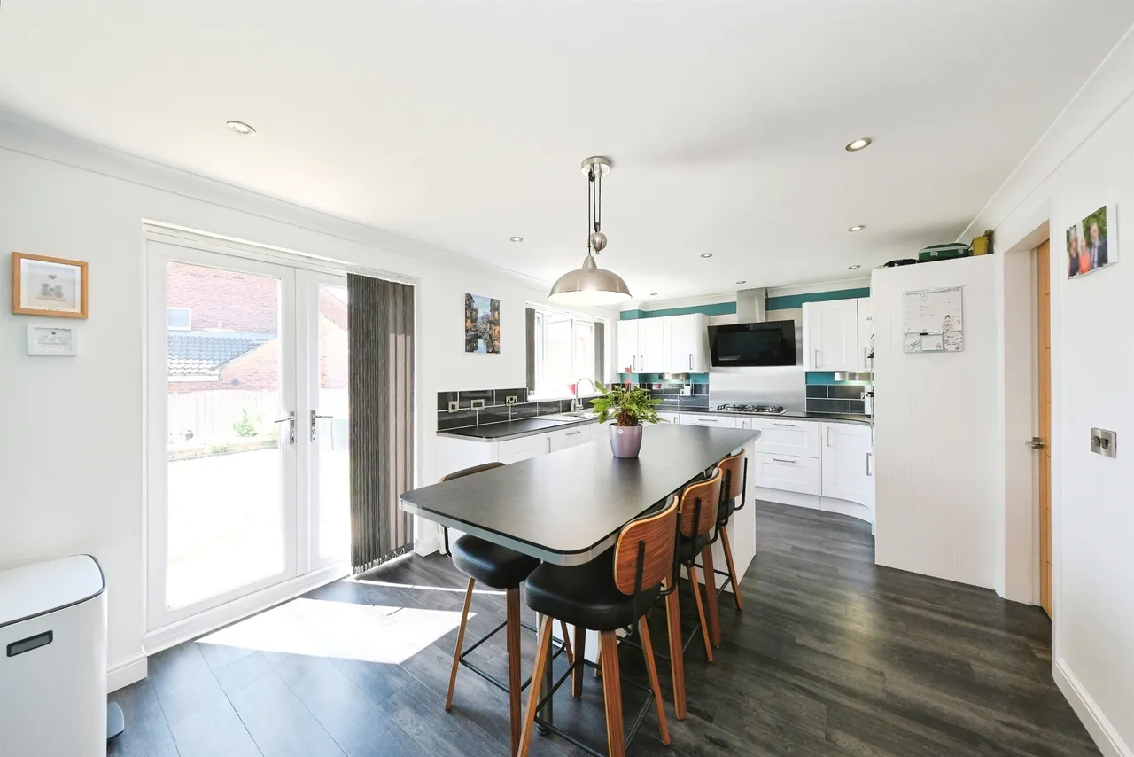 Winders Corner, Barlborough, Chesterfield, photo 9