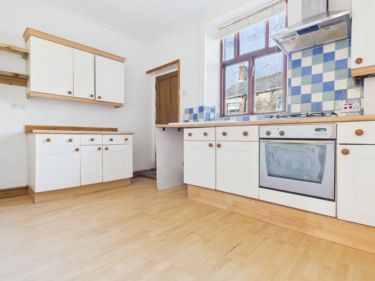 Earl Street, Mossley, OL5, photo 8