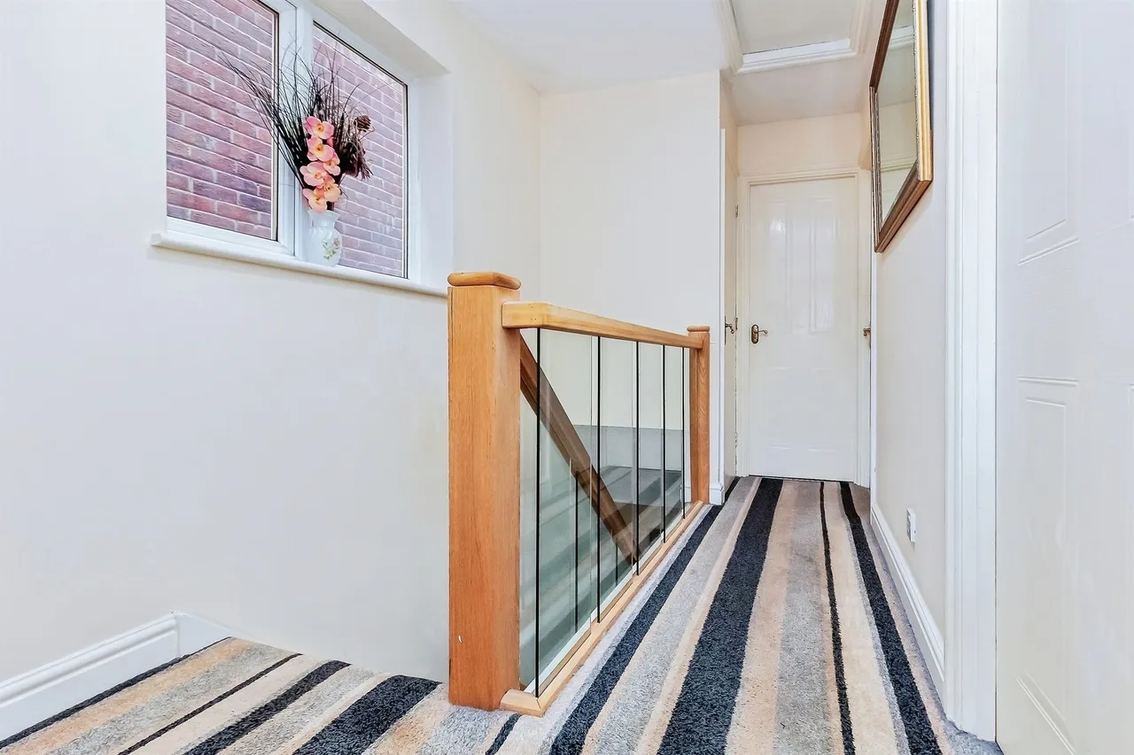 Harvey Close, Raunds, photo 11