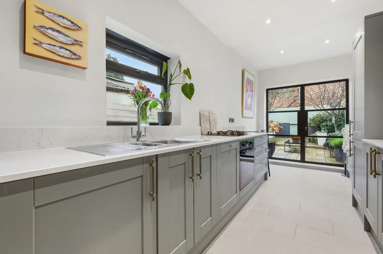Dawlish Road, Leyton, E10, photo 4