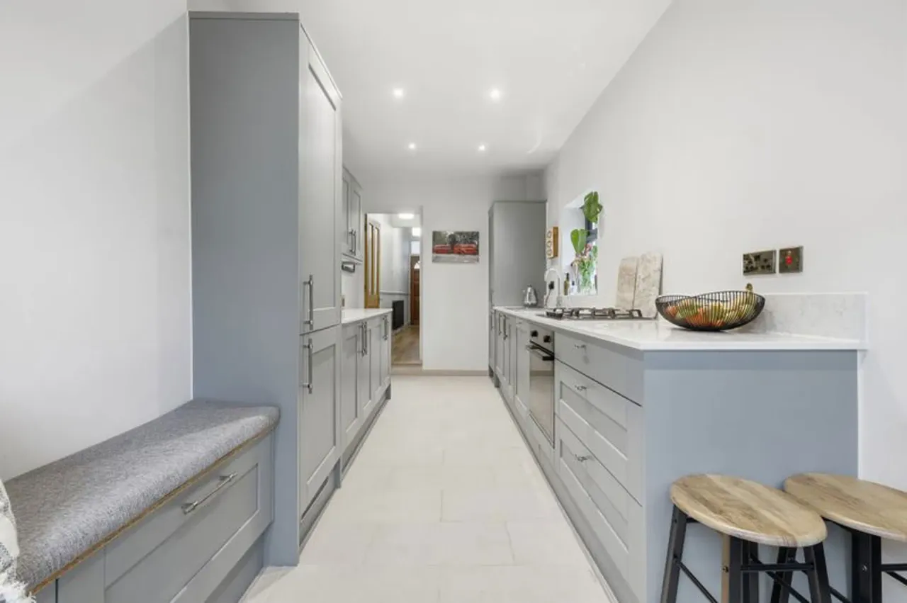 Dawlish Road, Leyton, E10, photo 3